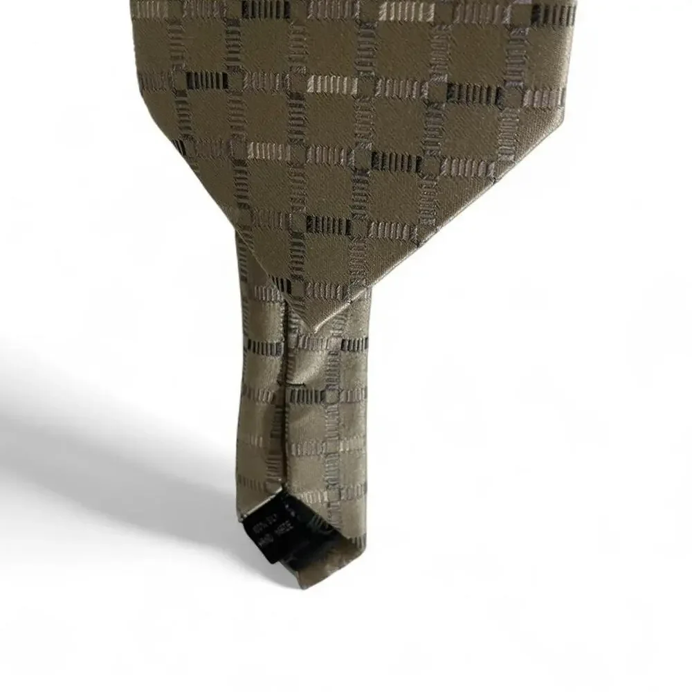 Preswick moore beige tie